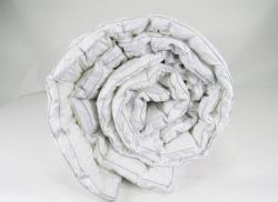 Downland Ultimate Comfort 13.5 Tog Duvet - Double.